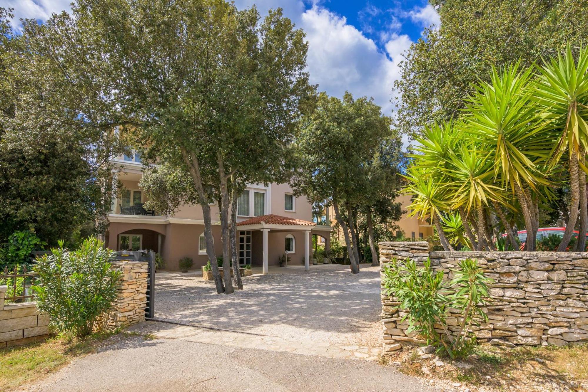 Villa Elizabeta Pola Esterno foto